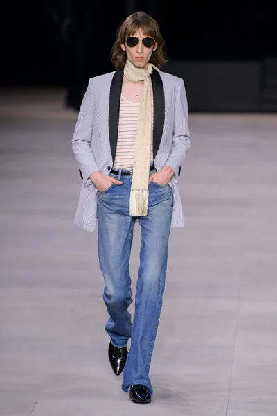 Look 21